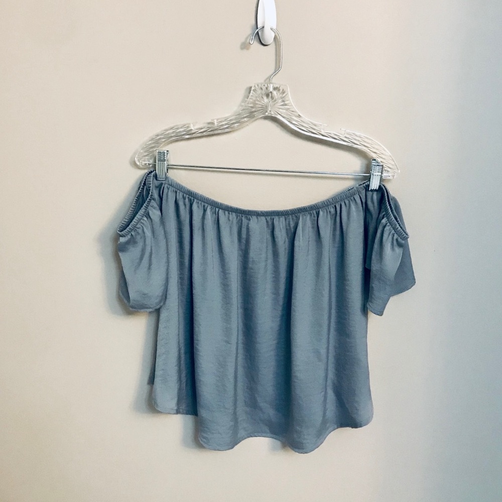 SOLD — American Eagle Top